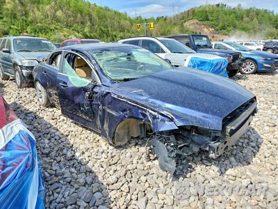 Czwarte zdjęcie samochodu z boku: 2015 JAGUAR XJL PORTFOLIO VIN:SAJWA2GZ9F8V82229 - miniatura