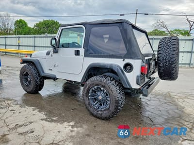 Drugie zdjęcie samochodu z przodu: 2004 JEEP WRANGLER / TJ SE VIN:1J4FA29194P724713 - miniatura