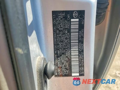 Zdjęcie 12 z 12 samochodu: 2013 TOYOTA PRIUS TWO VIN:JTDKN3DU0D1697534 - miniatura
