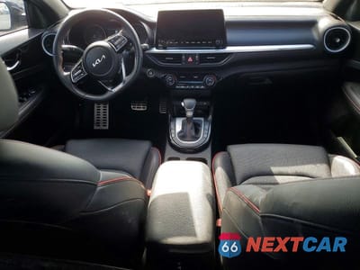 Zdjęcie 8 z 13 samochodu: 2023 KIA FORTE GT VIN:3KPF44AC5PE603607 - miniatura