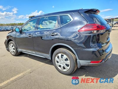 Drugie zdjęcie samochodu z przodu: 2018 NISSAN ROGUE S VIN:5N1AT2MV6JC771507 - miniatura
