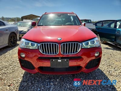 Piąte zdjęcie samochodu w środku: 2016 BMW X3 SDRIVE28I VIN:5UXWZ7C59G0R32447 - miniatura