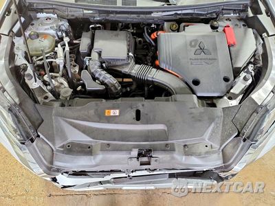 Zdjęcie 12 z 13 samochodu: 2025 MITSUBISHI OUTLANDER VIN:JA4T5VA90SZ042458 - miniatura