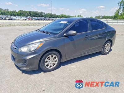2013 HYUNDAI ACCENT GLS KMHCT4AE4DU443641 - główne zdjęcie licytacji z USA - miniatura