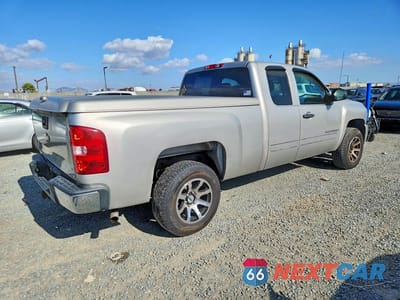 Trzecie zdjęcie samochodu z tyłu: 2009 CHEVROLET SILVERADO C1500 VIN:2GCEC19C891121375 - miniatura