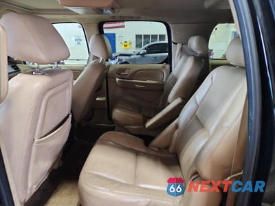 Zdjęcie 11 z 13 samochodu: 2010 CADILLAC ESCALADE ESV PREMIUM VIN:1GYUKJEF0AR262350 - miniatura