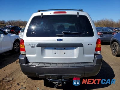 Zdjęcie 6 z 13 samochodu: 2005 FORD ESCAPE XLT VIN:1FMYU93145KA44025 - miniatura