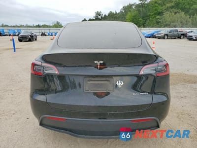 Zdjęcie 6 z 14 samochodu: 2024 TESLA MODEL Y VIN:7SAYGDEE0RA221963 - miniatura