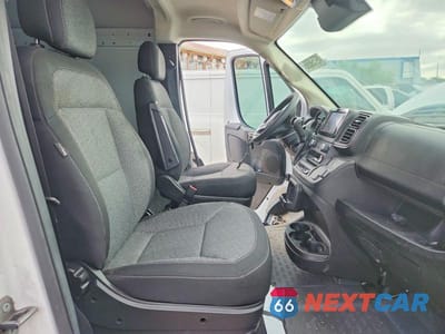 Zdjęcie 10 z 12 samochodu: 2024 RAM PROMASTER 2500 2500 HIGH VIN:3C6LRVDG7RE119831 - miniatura