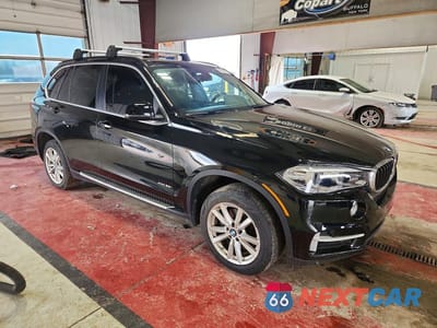 Czwarte zdjęcie samochodu z boku: 2015 BMW X5 XDRIVE35I VIN:5UXKR0C56F0K69908 - miniatura