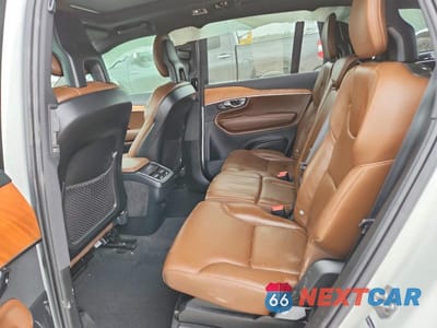 Zdjęcie 11 z 13 samochodu: 2021 VOLVO XC90 T6 MOMENTUM VIN:YV4A22PKXM1769488 - miniatura