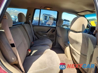 Zdjęcie 10 z 12 samochodu: 2001 JEEP GRAND CHEROKEE LAREDO VIN:1J4GW48S11C621185 - miniatura