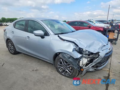 Czwarte zdjęcie samochodu z boku: 2020 TOYOTA YARIS LE VIN:3MYDLBYV1LY708368 - miniatura