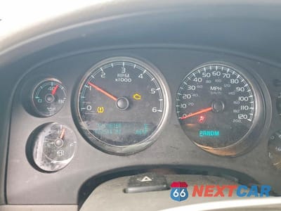 Zdjęcie 9 z 12 samochodu: 2013 GMC YUKON XL C1500 SLT VIN:1GKS1KE09DR298984 - miniatura