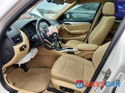 Zdjęcie 7 z 13 samochodu: 2014 BMW X1 SDRIVE28I VIN:WBAVM1C55EVW55091 - miniatura