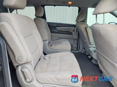 Zdjęcie 11 z 13 samochodu: 2016 HONDA ODYSSEY SE VIN:5FNRL5H36GB113540 - miniatura