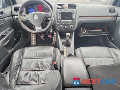 Zdjęcie 8 z 12 samochodu: 2009 VOLKSWAGEN GTI VIN:WVWGV71K99W104117 - miniatura