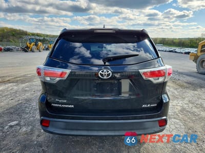 Zdjęcie 6 z 12 samochodu: 2014 TOYOTA HIGHLANDER XLE VIN:5TDJKRFH6ES024713 - miniatura