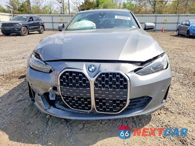 Piąte zdjęcie samochodu w środku: 2022 BMW 430I GRAN COUPE VIN:WBA63AV00NFL98084 - miniatura