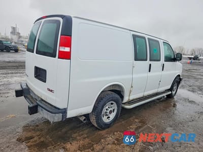 Trzecie zdjęcie samochodu z tyłu: 2025 GMC SAVANA G2500 VIN:1GTW7AFP1S1166735 - miniatura
