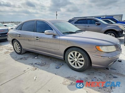 Czwarte zdjęcie samochodu z boku: 2008 HYUNDAI AZERA LIMITED VIN:KMHFC46F88A254416 - miniatura