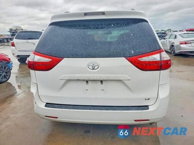 Zdjęcie 6 z 13 samochodu: 2016 TOYOTA SIENNA LE 8-PASSENGER VIN:5TDKK3DC2GS715555 - miniatura