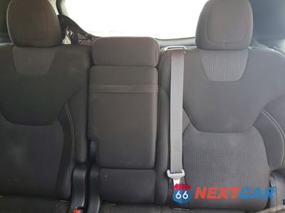 Zdjęcie 10 z 13 samochodu: 2015 JEEP CHEROKEE LATITUDE VIN:1C4PJMCS1FW514316 - miniatura