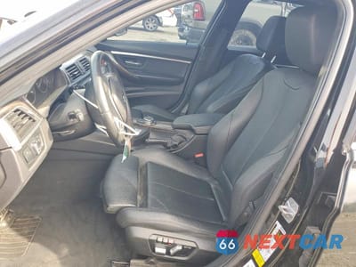 Zdjęcie 7 z 12 samochodu: 2017 BMW 328 D VIN:WBA8E5C57HK388835 - miniatura