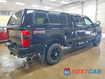 Trzecie zdjęcie samochodu z tyłu: 2023 FORD F250 SUPER DUTY VIN:1FT8W2BN1PED49445 - miniatura