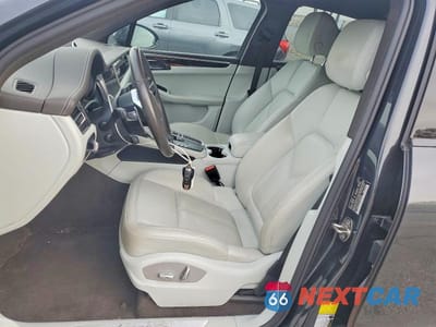 Zdjęcie 7 z 14 samochodu: 2021 PORSCHE MACAN S VIN:WP1AB2A57MLB35953 - miniatura