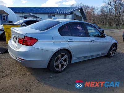 Trzecie zdjęcie samochodu z tyłu: 2013 BMW 328 XI SULEV VIN:WBA3B5C55DF594063 - miniatura