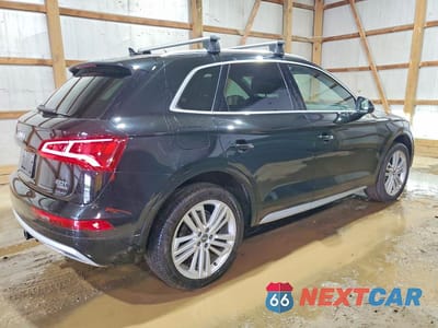Trzecie zdjęcie samochodu z tyłu: 2018 AUDI Q5 PRESTIGE VIN:WA1CNAFY1J2143251 - miniatura