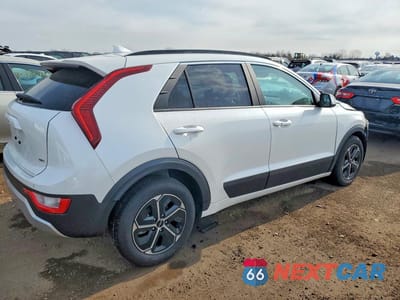 Trzecie zdjęcie samochodu z tyłu: 2025 KIA NIRO EX VIN:KNDCR3LE4S5262833 - miniatura