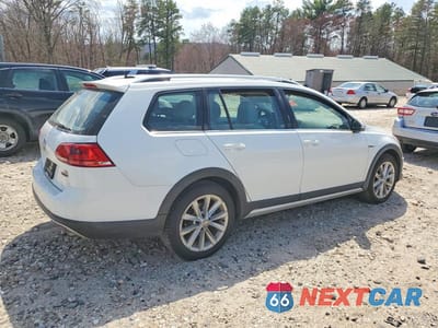 Trzecie zdjęcie samochodu z tyłu: 2017 VOLKSWAGEN GOLF ALLTRACK S VIN:3VWH17AU8HM533438 - miniatura