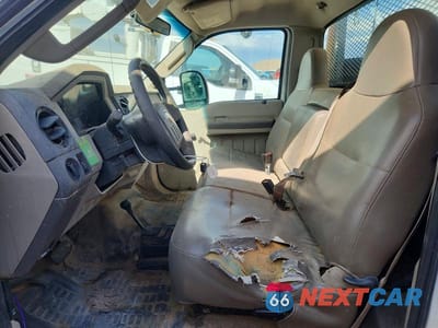 Zdjęcie 7 z 12 samochodu: 2008 FORD F350 SUPER DUTY VIN:1FDWF37RX8EA35511 - miniatura