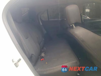 Zdjęcie 11 z 13 samochodu: 2012 CHEVROLET EQUINOX LS VIN:2GNALBEK8C1292269 - miniatura