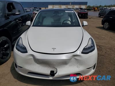 Piąte zdjęcie samochodu w środku: 2020 TESLA MODEL Y VIN:5YJYGDEE8LF039550 - miniatura