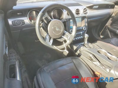 Zdjęcie 8 z 12 samochodu: 2018 FORD MUSTANG VIN:1FATP8UH1J5124389 - miniatura