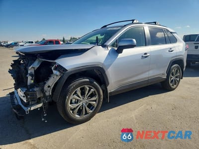 2025 TOYOTA RAV4 XLE PREMIUM JTMB6RFV5SD166282 - główne zdjęcie licytacji z USA - miniatura