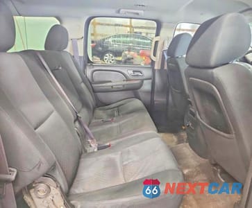 Zdjęcie 10 z 12 samochodu: 2014 GMC YUKON XL K1500 SLE VIN:1GKS2HE70ER198027 - miniatura