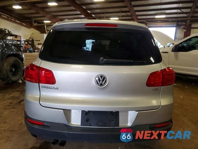 Zdjęcie 6 z 12 samochodu: 2016 VOLKSWAGEN TIGUAN S VIN:WVGAV7AX4GW548760 - miniatura