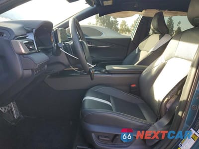 Zdjęcie 7 z 12 samochodu: 2025 TOYOTA CAMRY SE VIN:4T1DAACKXSU083266 - miniatura