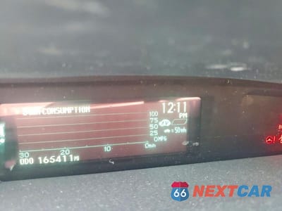 Zdjęcie 9 z 14 samochodu: 2015 TOYOTA PRIUS TWO VIN:JTDKN3DU7F1894896 - miniatura