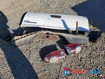 Zdjęcie 12 z 12 samochodu: 2011 TOYOTA TACOMA ACCESS CAB VIN:5TFTX4CN4BX008815 - miniatura