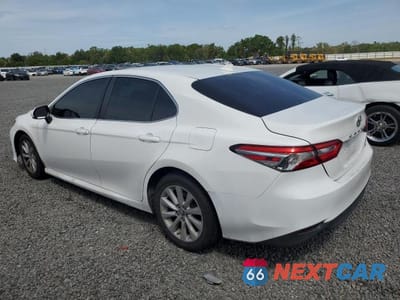 Drugie zdjęcie samochodu z przodu: 2019 TOYOTA CAMRY LE VIN:4T1B11HK2KU254396 - miniatura