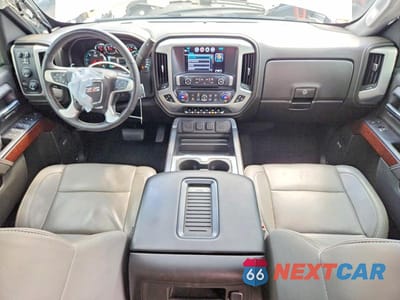 Zdjęcie 8 z 13 samochodu: 2017 GMC SIERRA K1500 SLT VIN:3GTU2NEC4HG164077 - miniatura