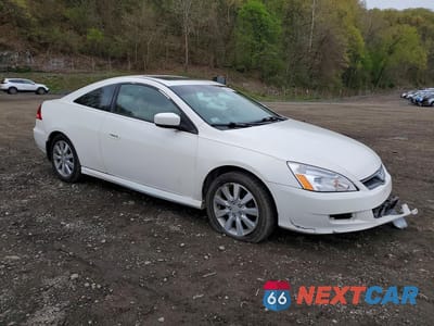 Czwarte zdjęcie samochodu z boku: 2006 HONDA ACCORD EX VIN:1HGCM82676A013379 - miniatura
