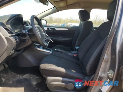 Zdjęcie 7 z 12 samochodu: 2017 NISSAN SENTRA S VIN:3N1AB7AP6HY384597 - miniatura