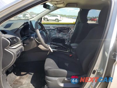 Zdjęcie 7 z 14 samochodu: 2023 MITSUBISHI ECLIPSE CROSS LE VIN:JA4ATVAA6PZ000309 - miniatura