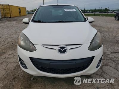 Piąte zdjęcie samochodu w środku: 2011 MAZDA MAZDA 2 VIN:JM1DE1HYXB0109930 - miniatura